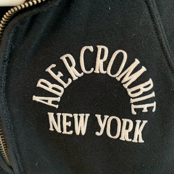 Abercrombie quarter zip black sweater size M - Picture 3 of 6